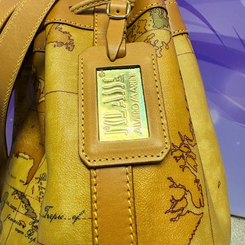 Leather Map Print Drawstring Bucket Bag - Yellow - Picture 2 of 8